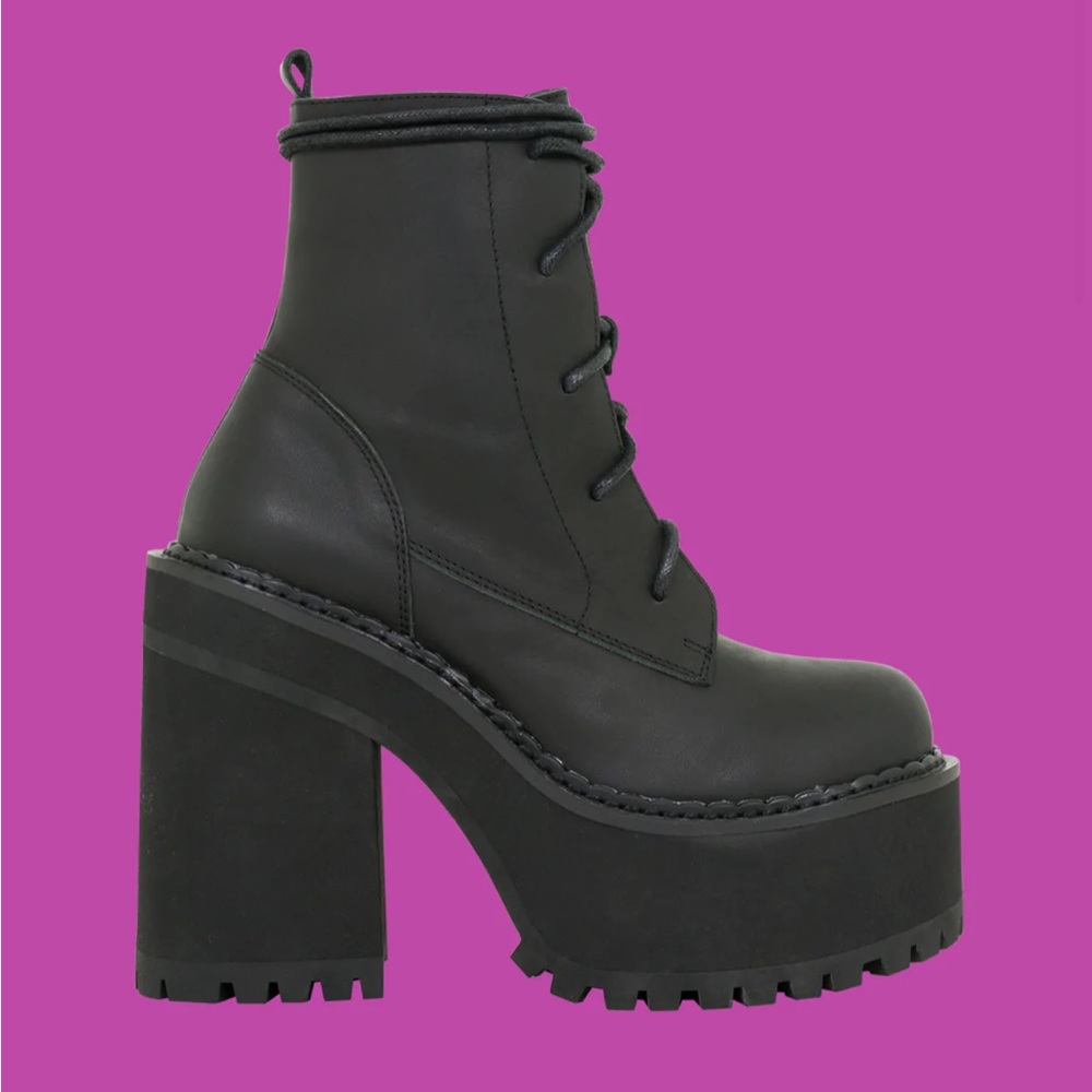 UNIF Black Platform Boots